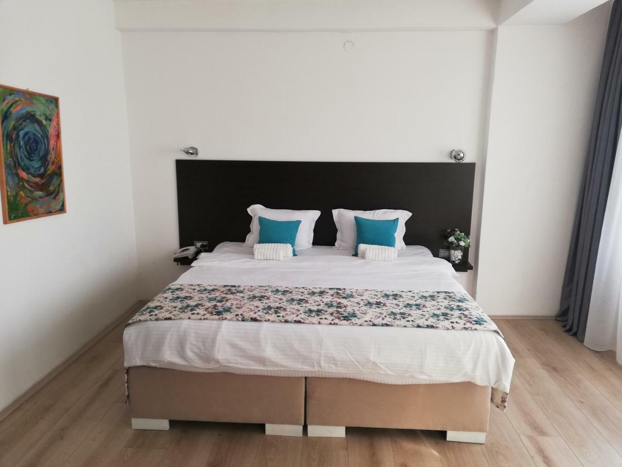 Atlas City Center Hotel ปรีเล็ป ภายนอก รูปภาพ