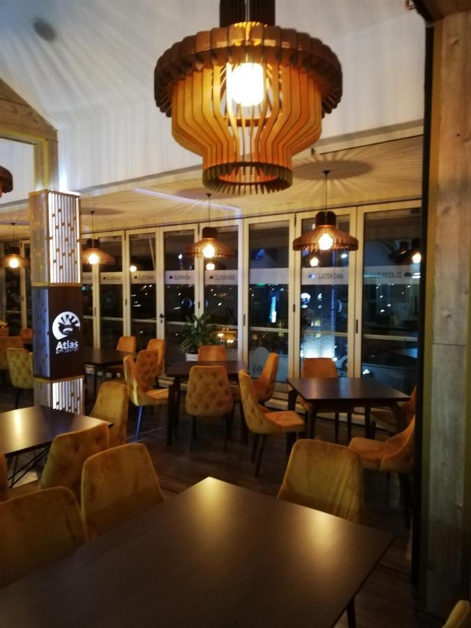 Atlas City Center Hotel ปรีเล็ป ภายนอก รูปภาพ